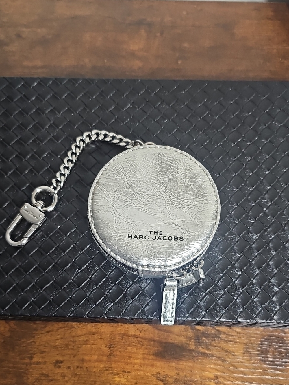 Marc Jacobs The Sweet Spot Ziparound Coin Pouch Keychain